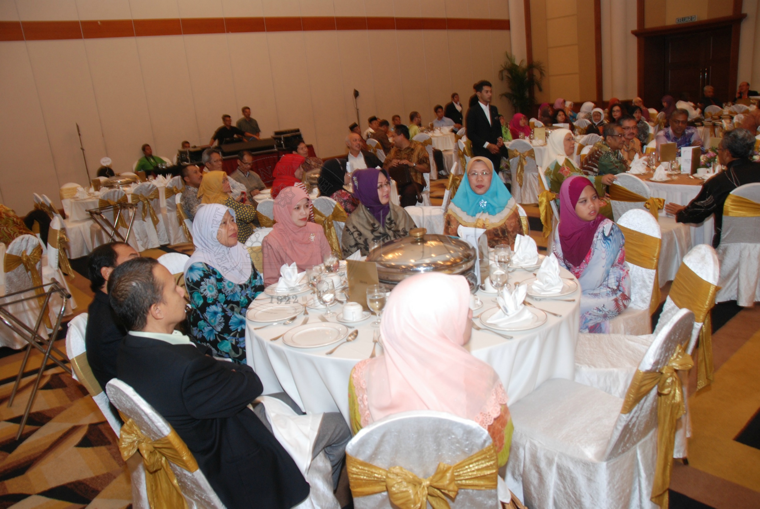 PRO 12 120 upi DSC 6107